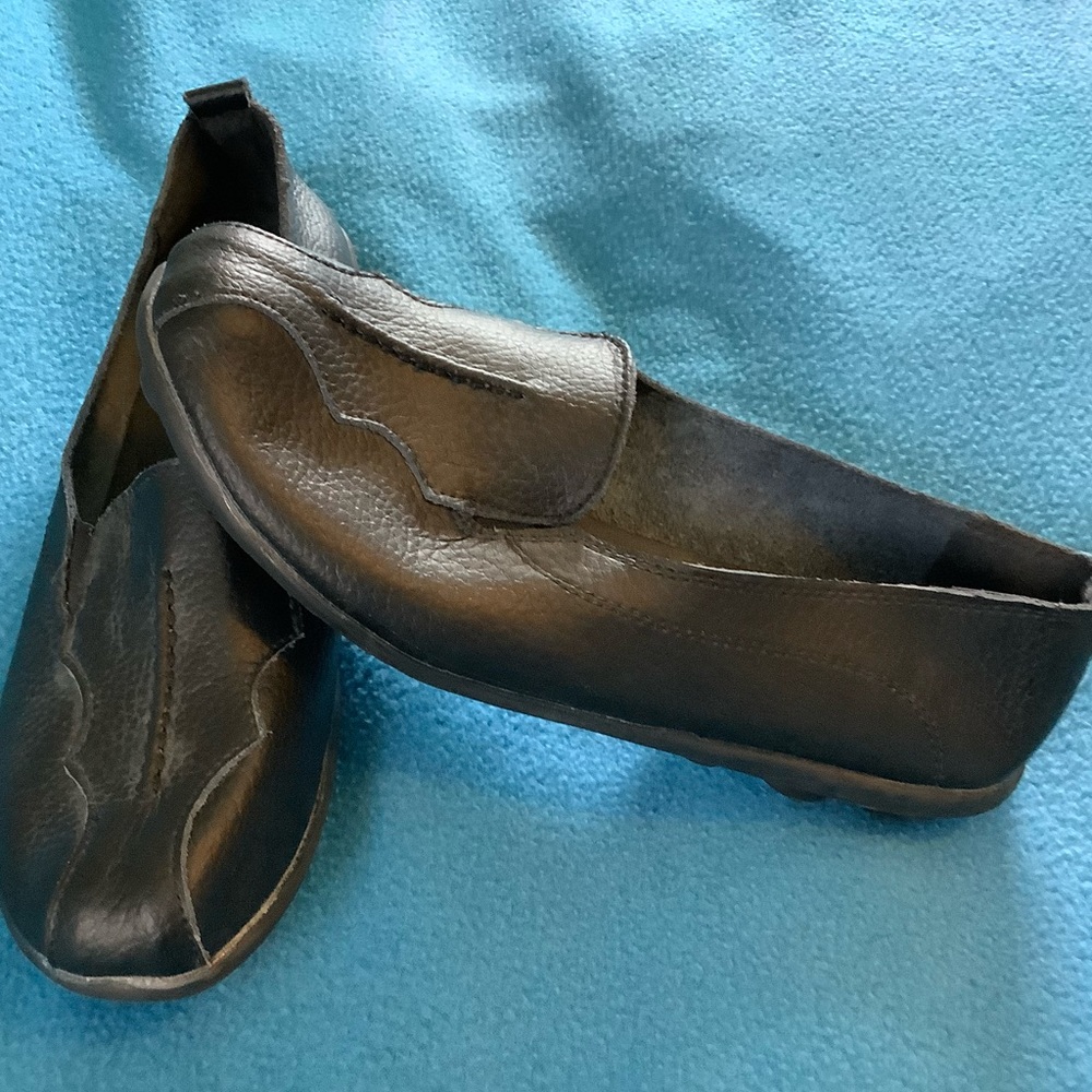 Womens Black Flats Size 40